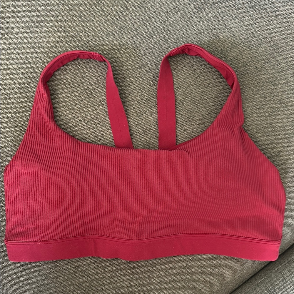 Athleta Ribbed Sports Bra in Vibrant Red
